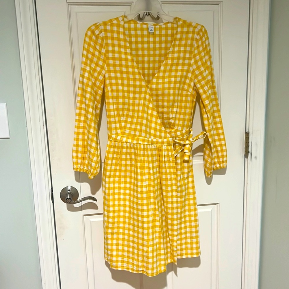 Old Navy size xsmall wrap dress